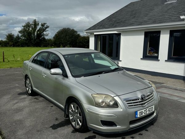 Toyota Avensis Saloon, Diesel, 2008, Silver