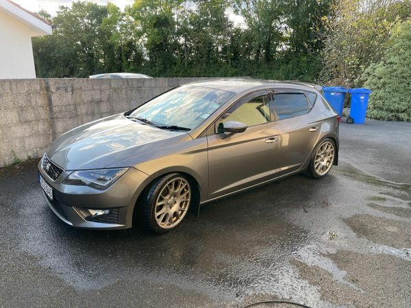 SEAT Leon Estate, Diesel, 2016, Grey