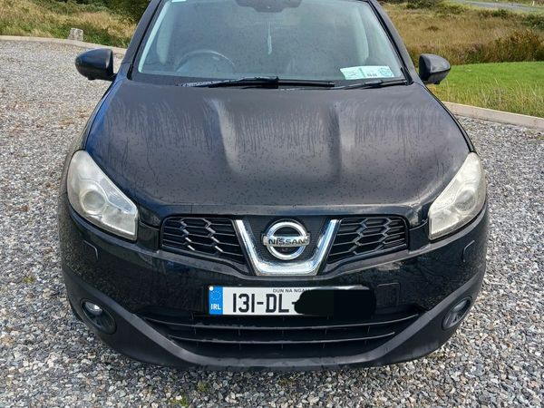 Nissan Qashqai Hatchback, Diesel, 2013, Black