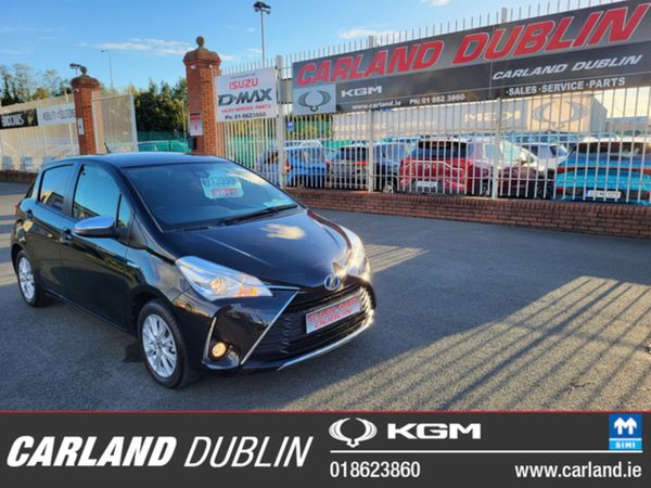 Toyota Vitz Hatchback, Petrol Hybrid, 2017, Black