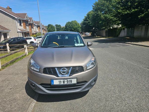 Nissan Qashqai Hatchback, Diesel, 2011, Brown