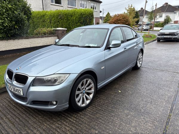 BMW 3-Series Saloon, Diesel, 2010, Blue
