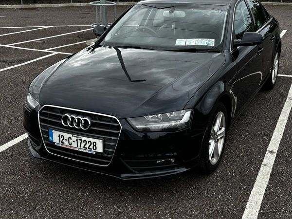 Audi A4 Saloon, Diesel, 2012, Blue