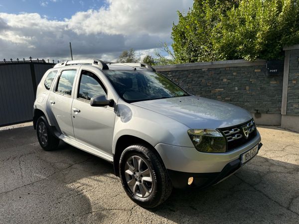 Dacia Duster SUV, Diesel, 2015, Silver