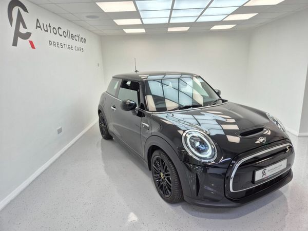 Mini Cooper Hatchback, Electric, 2023, Black