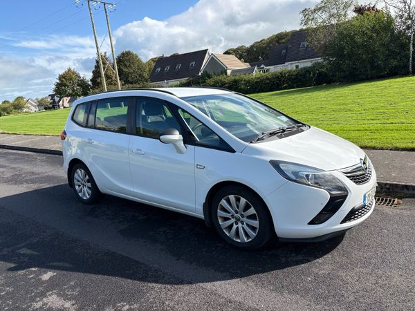 Opel Zafira MPV, Diesel, 2013, White