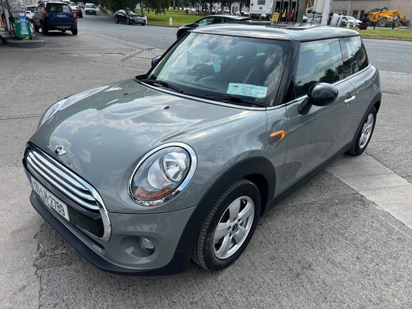 Mini Cooper Hatchback, Petrol, 2017, Grey