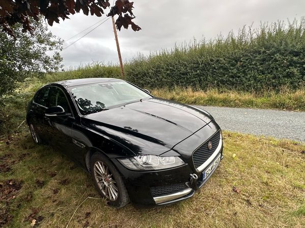 Jaguar XF Saloon, Diesel, 2016, Black