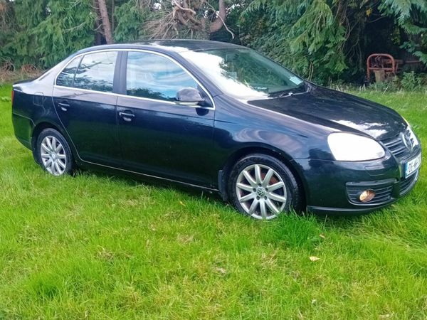 Volkswagen Jetta Saloon, Diesel, 2008, Black