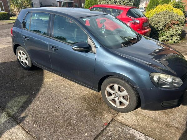 Volkswagen Golf Hatchback, Petrol, 2009, Blue