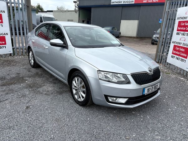 Skoda Octavia Saloon, Diesel, 2016, Silver