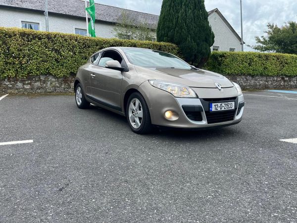 Renault Megane Coupe, Diesel, 2012, Gold