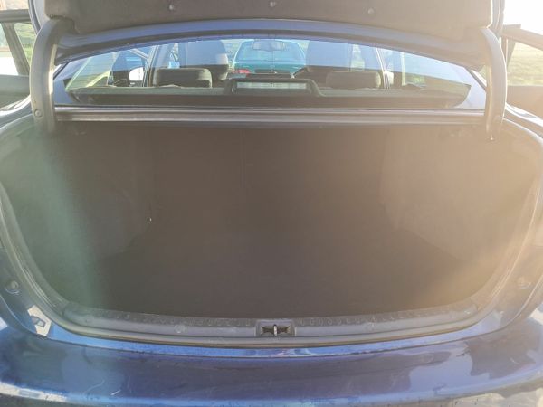 Toyota Avensis Saloon, Diesel, 2016, Blue