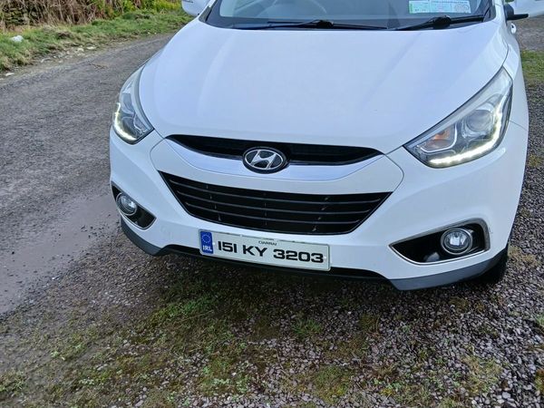 Hyundai ix35 SUV, Diesel, 2015, White