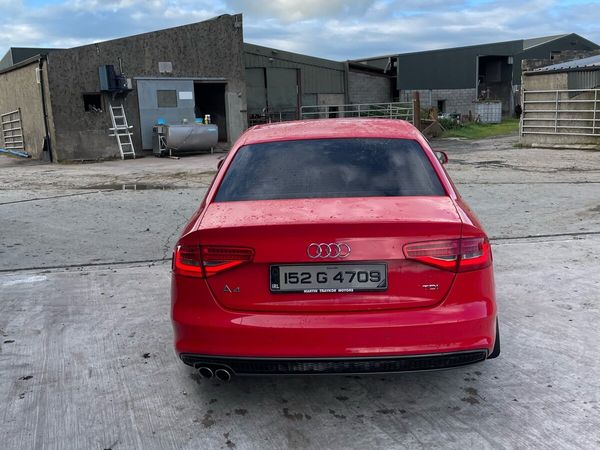 Audi A4 Saloon, Diesel, 2015, Red