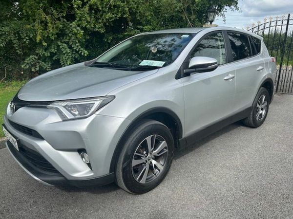 Toyota RAV4 SUV, Diesel, 2016, Silver