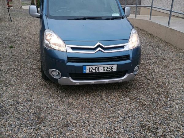 Citroen Berlingo Multispace Estate, Diesel, 2012, Blue