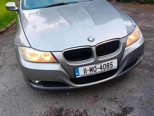 BMW 3-Series Saloon, Diesel, 2011, Grey