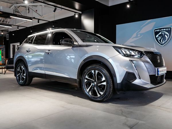 Peugeot 2008 MPV, Petrol, 2023, Grey