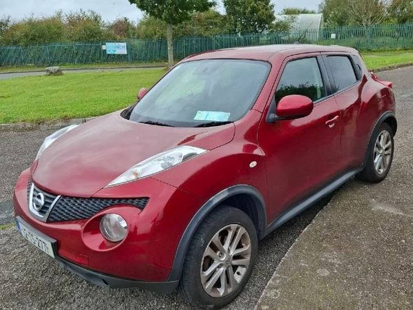 Nissan Juke SUV, Diesel, 2012, Red