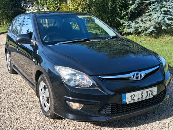 Hyundai i30 MPV, Diesel, 2012, Black