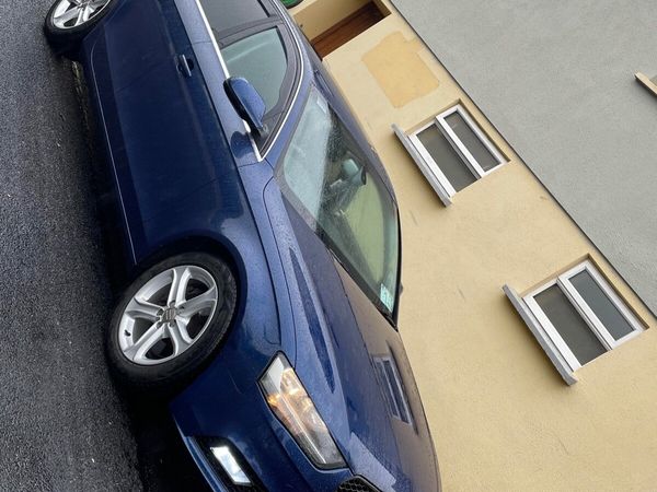 Audi A4 Saloon, Diesel, 2015, Blue