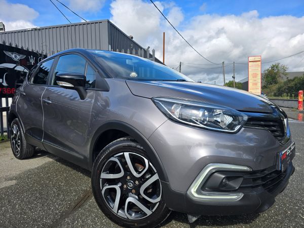 Renault Captur Hatchback, Petrol, 2018, Grey