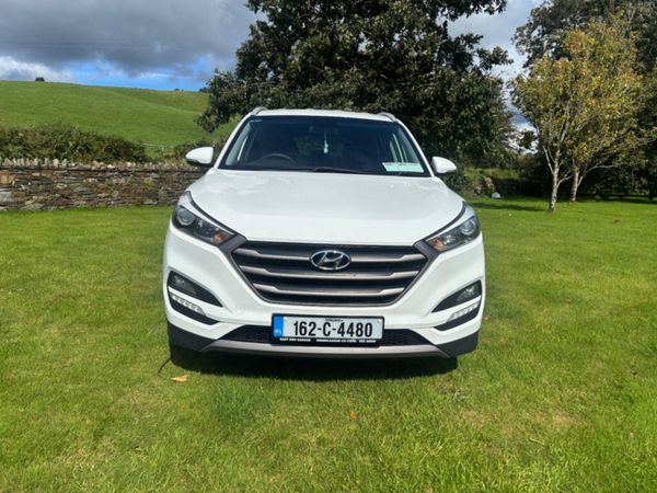 Hyundai Tucson MPV, Diesel, 2016, White