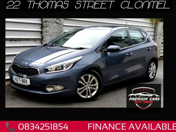 Kia Ceed Hatchback, Diesel, 2014, Blue