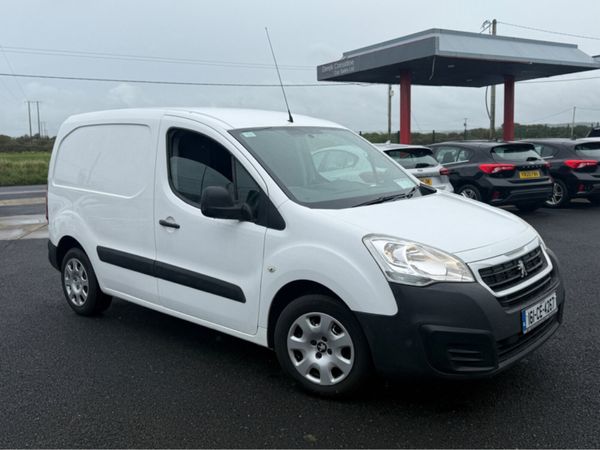 Peugeot Partner MPV, Diesel, 2016, White