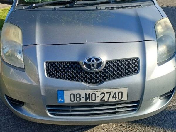 Toyota Yaris Hatchback, Petrol, 2008, Silver
