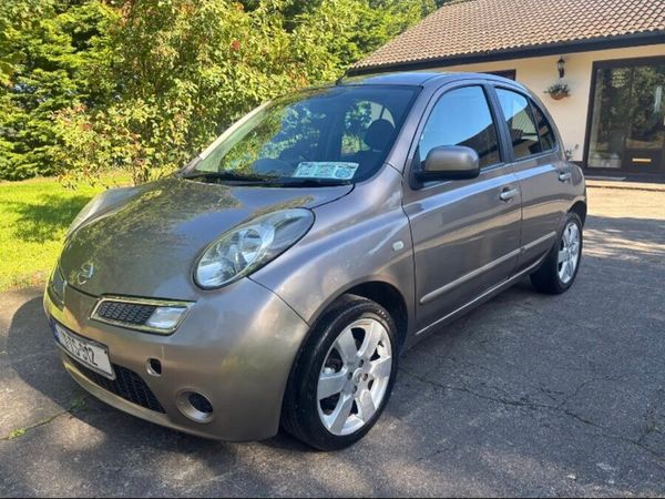 Nissan Micra Hatchback, Petrol, 2011, Gold