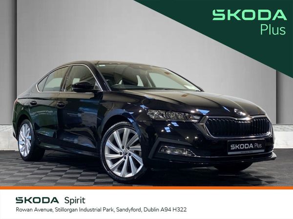 Skoda Octavia Saloon, Diesel, 2023, Black