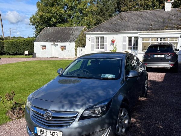 Vauxhall Insignia Hatchback, Diesel, 2015, Silver