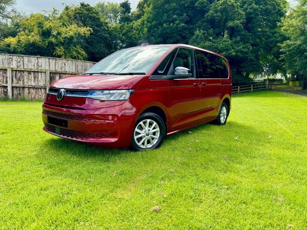 Volkswagen Multivan MPV, Diesel, 2022, Red