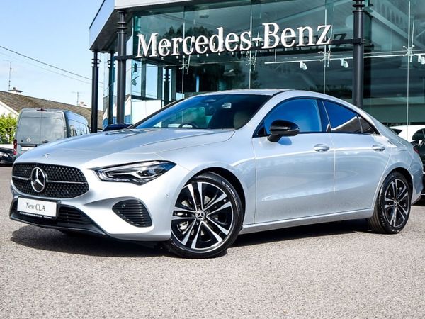 Mercedes-Benz Other Saloon, Diesel, 2025, Silver