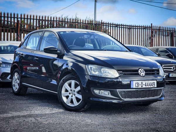 Volkswagen Polo Hatchback, Petrol, 2013, Black