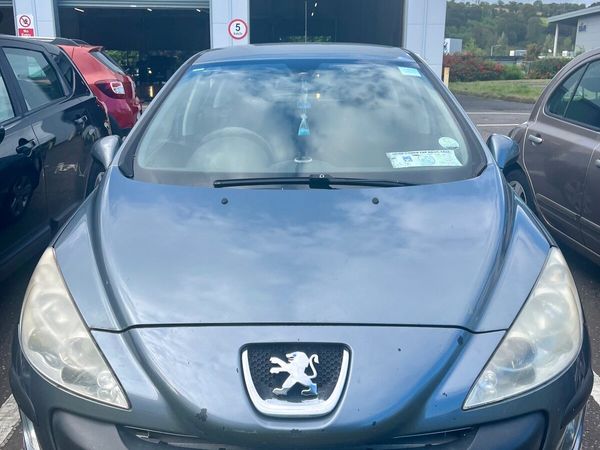 Peugeot 308 Hatchback, Diesel, 2008, Grey
