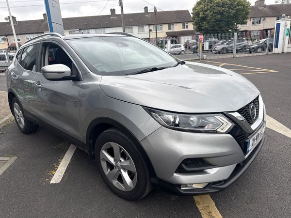 Nissan Qashqai MPV, Petrol, 2021, Grey