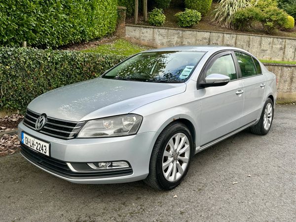Volkswagen Passat Saloon, Diesel, 2013, Silver