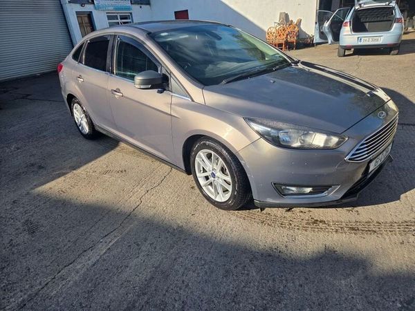 Ford Focus Saloon, Diesel, 2016, Brown