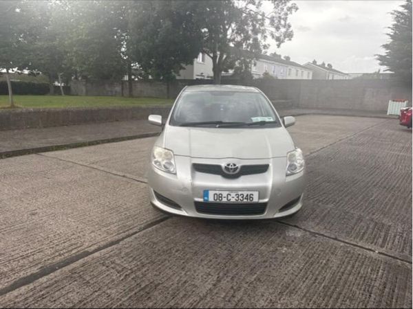 Toyota Auris Hatchback, Petrol, 2008, Silver