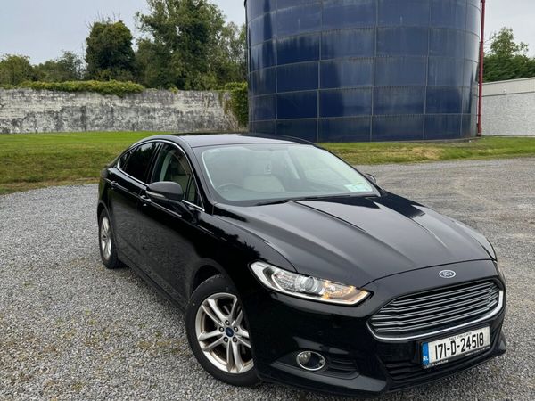 Ford Mondeo Hatchback, Diesel, 2017, Black