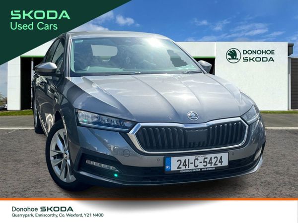 Skoda Octavia Saloon, Diesel, 2024, Grey