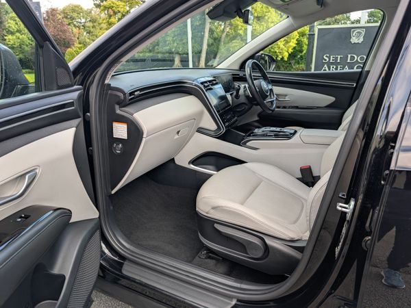 Hyundai Tucson SUV, Petrol Plug-in Hybrid, 2022, Black