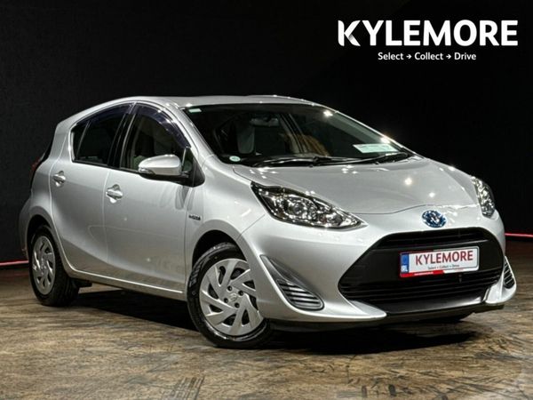 Toyota Aqua Hatchback, Petrol Hybrid, 2019, Silver