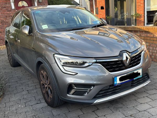 Renault Arkana Hatchback, Petrol, 2022, Grey