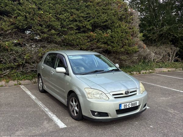 Toyota Corolla Hatchback, Petrol, 2005, Silver