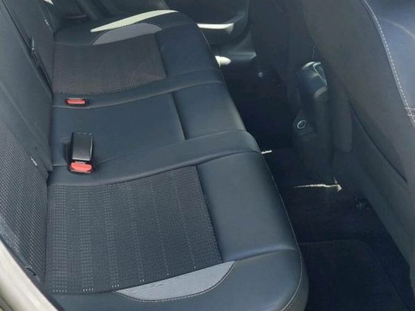 Peugeot 2008 Hatchback, Petrol, 2017, Grey