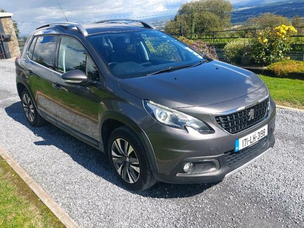 Peugeot 2008 Hatchback, Petrol, 2017, Grey